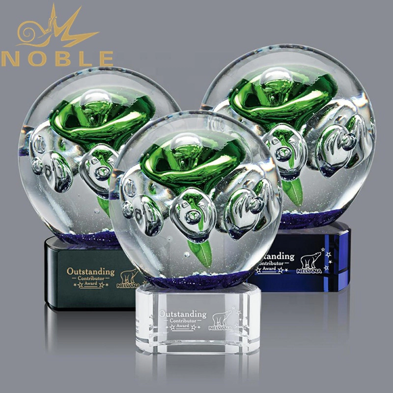 New Design hand blown crystal ball custom Art glass trophy