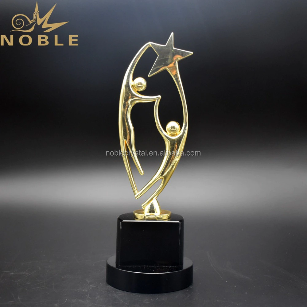 Noble New Design Metal Star Dance Trophy With Crystal Base