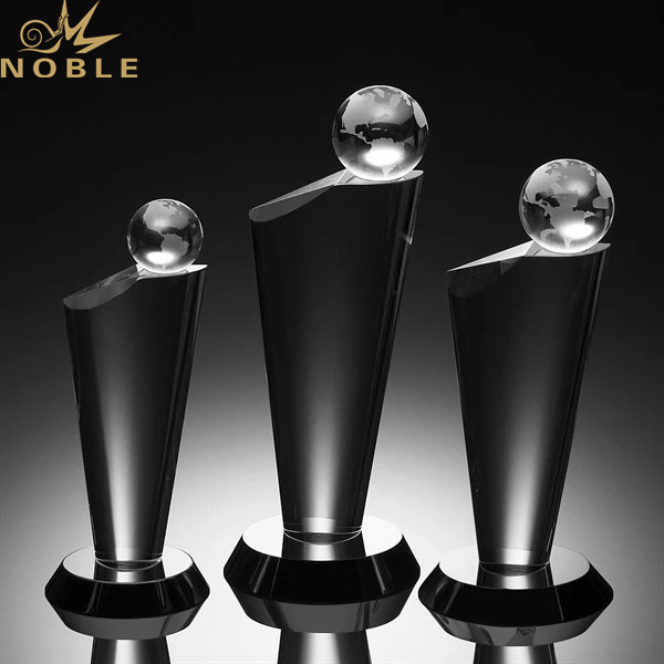 Wholesale Souvenir Gifts New Design Custom Crystal Globe Trophy