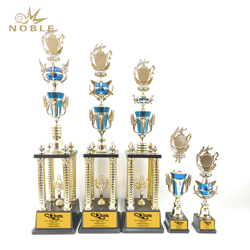 Promotional custom metal crafts award world sports souvenir golden trophy cup