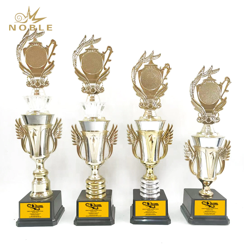 Custom new creative design metal award sport trophy cup