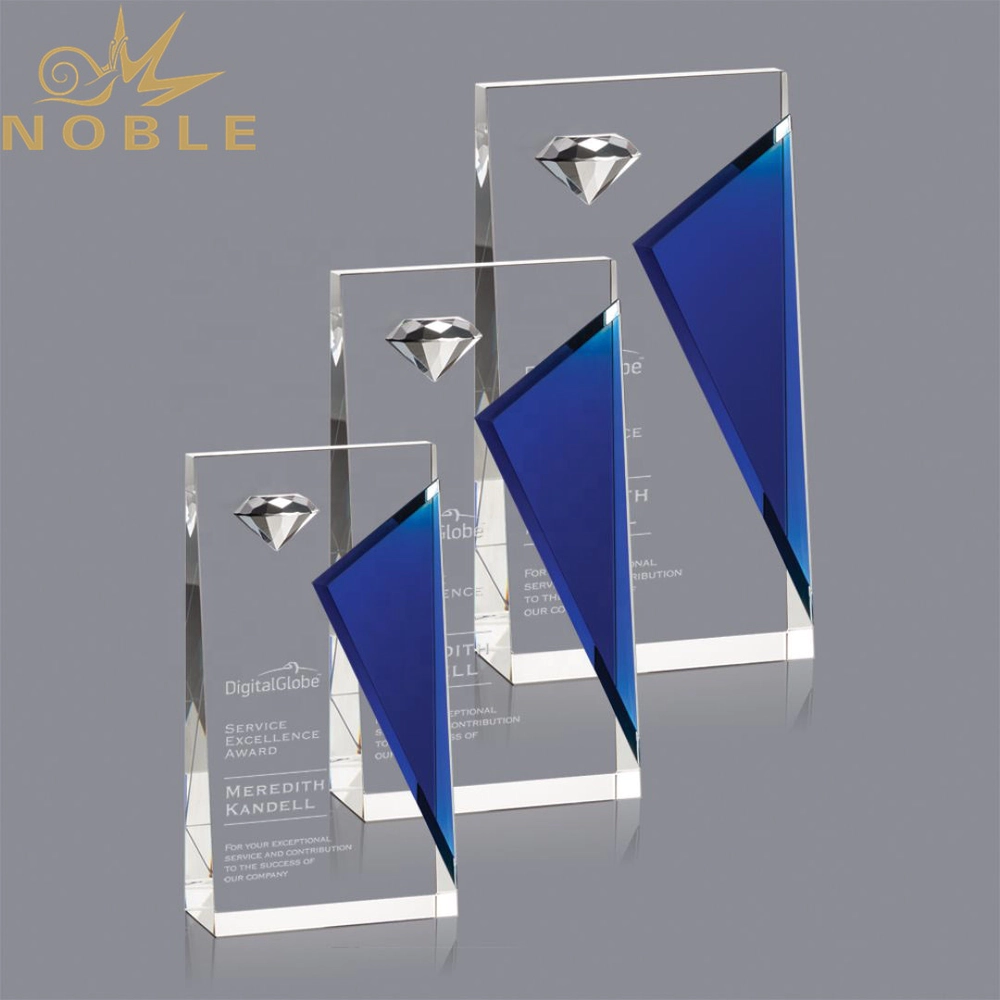 New design custom crystal wedge trophy with diamond