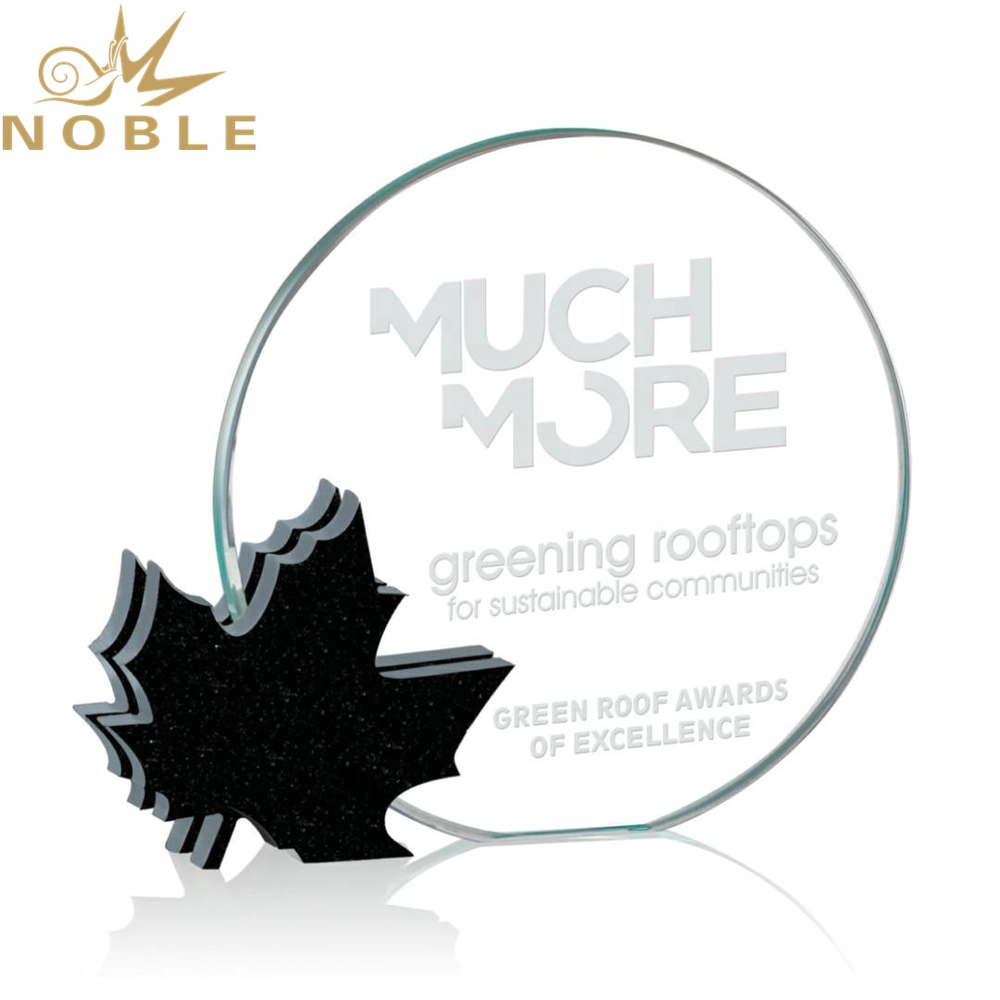 Canadian identity aluminum maple leaves Crystal round plaque award