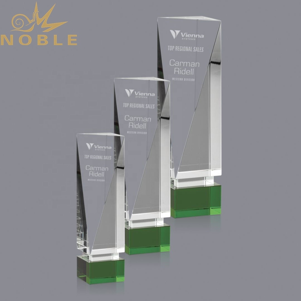 New design free engraving custom crystal block award with green base