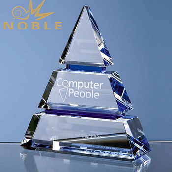 New Design custom engraving Crystal Pyramid Trophy