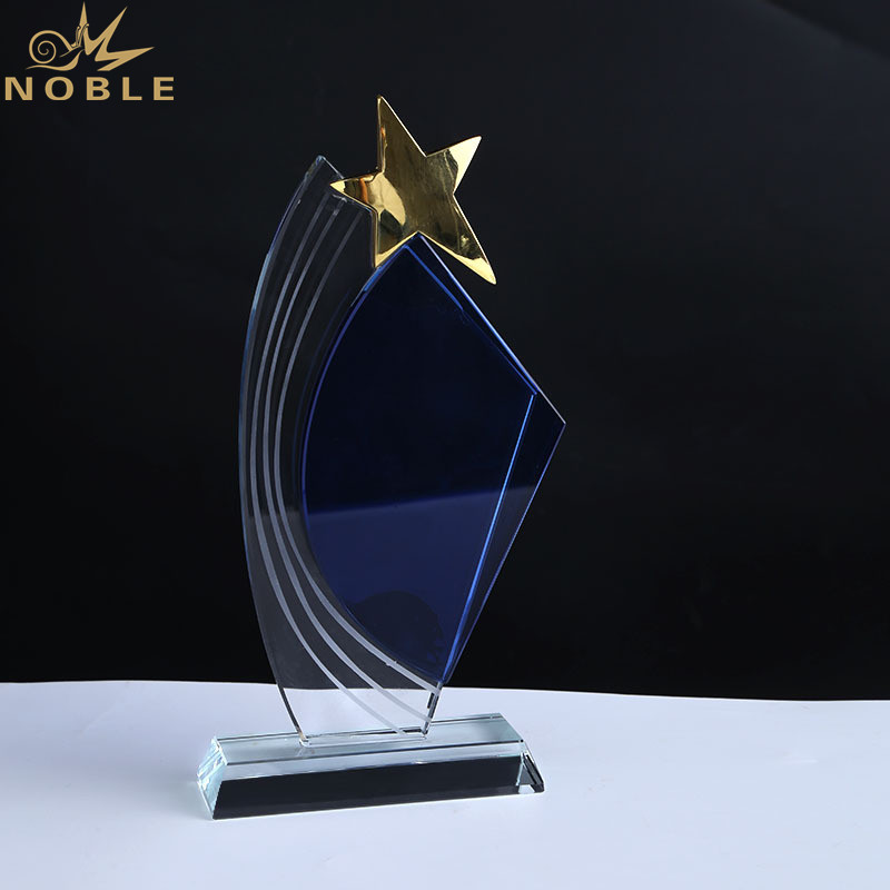 Golden Metal Star Crystal Trophy Customized Crystal Sports Award