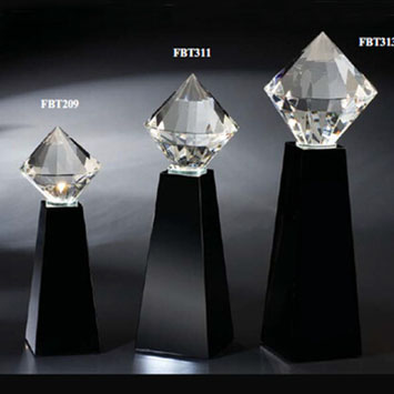 Noble hot selling new design custom award crystal diamond trophy