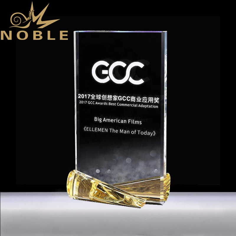 New design free engraving custom gold crystal plaque trophy