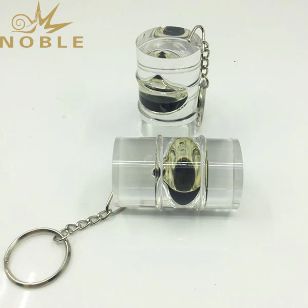 Custom logo Acrylic Lucite Oil Drop Embedment Oil Barrel Keychain as Promotion Gifts