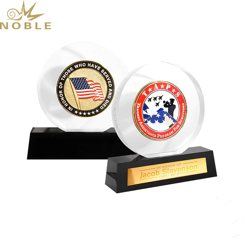Luxury Design High Quality Acrylic Plaque Trophy Custom Lucite Coin Embedment Award