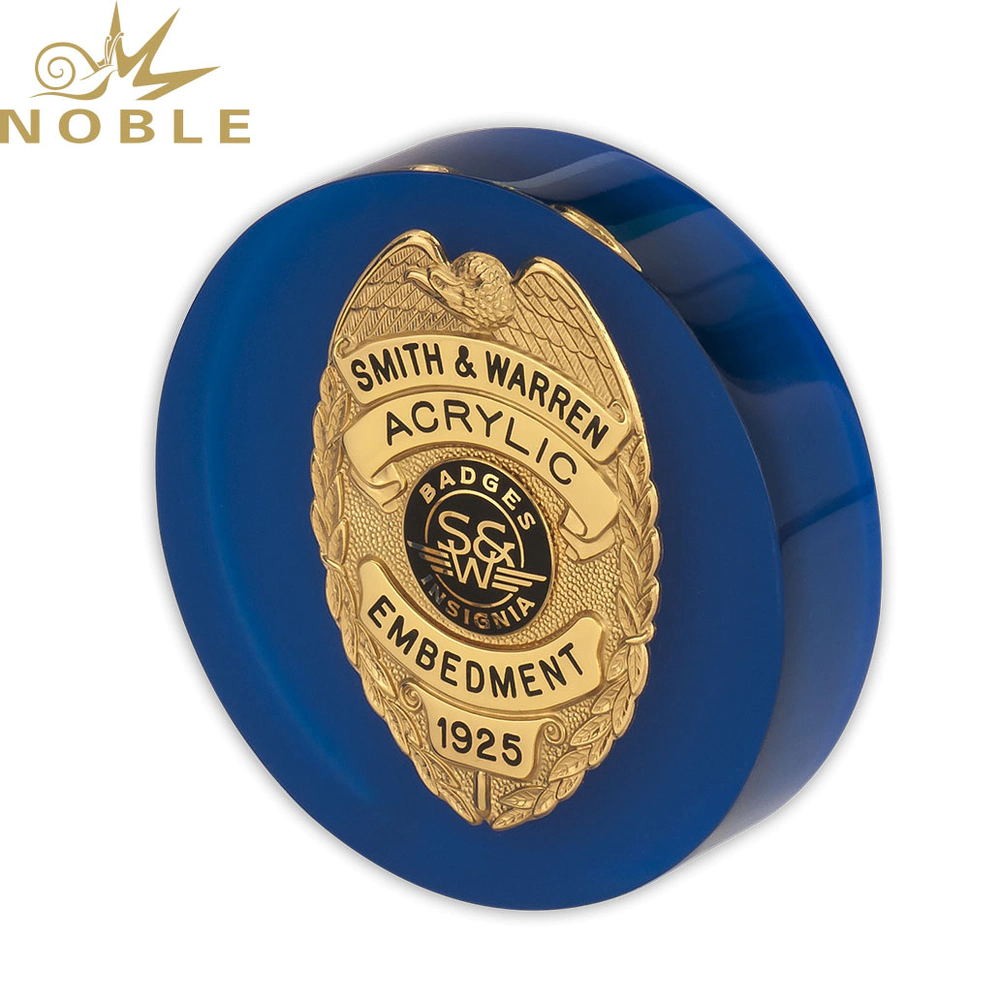 Custom Round Blue Acrylic Plaque Award Souvenir Lucite Badge Embedment Paperweight