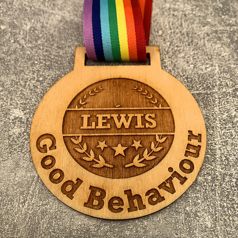 Best Selling Custom Sports Medal Wood Champion Medals with Ribbon