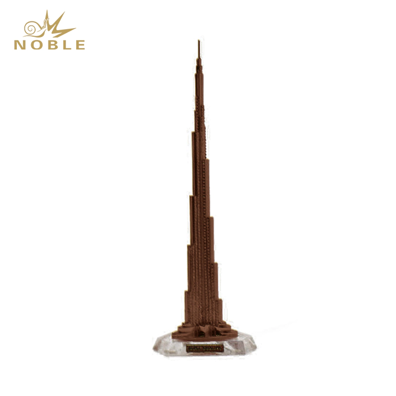 Dubai Famous Land Mark Gift Tourist Souvenir Metal Burj Khalifa Tower on Crystal Base