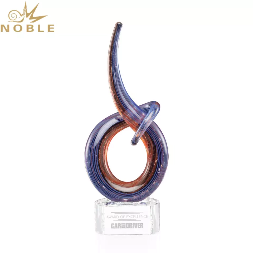 Noble Custom new design hand blown Art glass award with free engraving