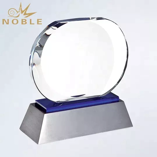 Customized Oval shape crystal plaque trophy with metal base
