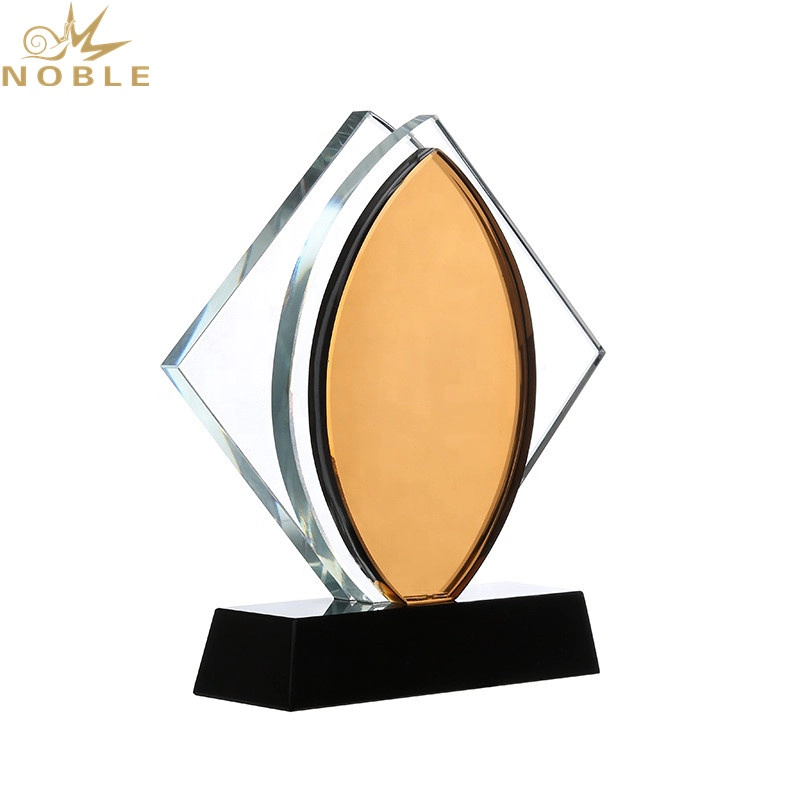 New Arrival Free logo Engraved Crystal Trophy Award