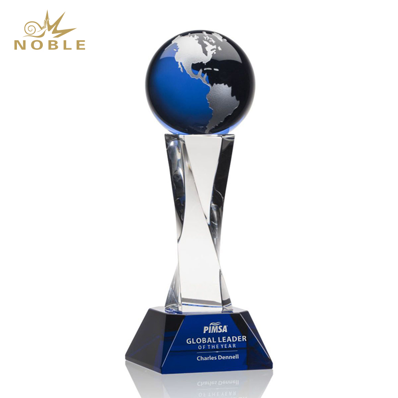 Noble Best Selling Free Engraving Blue Crystal Globe Award Trophy