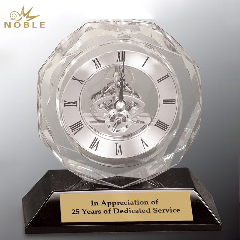 Noble Manufacturer Crystal Glass Clock Business Gift Customized Bespoke Logo Office Decoration Trophy Award Hand Craft