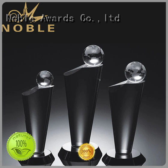 Noble Awards at discount Crystal Trophy Award supplier For Sport games