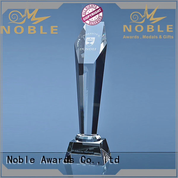 at discount Crystal trophies premium glass OEM For Gift
