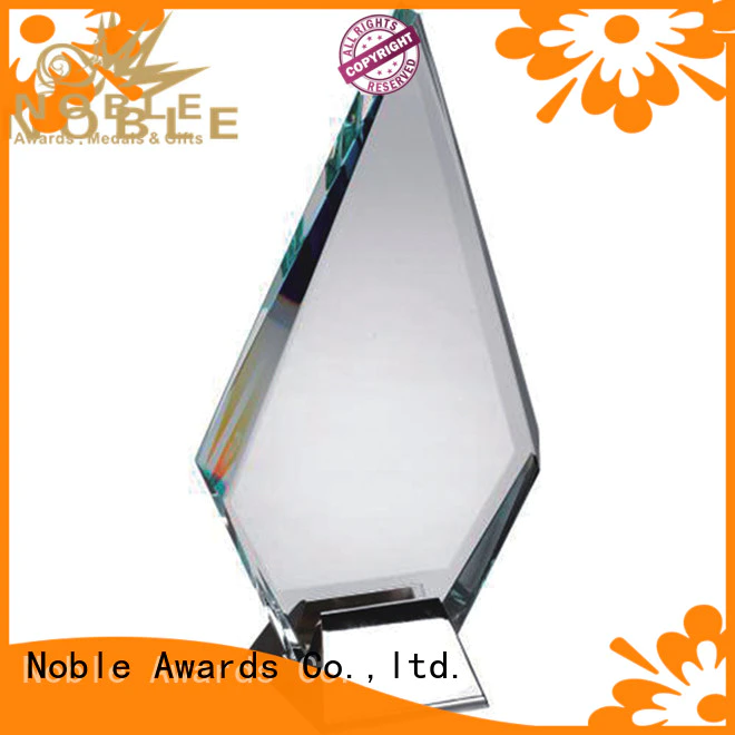 Noble Awards at discount Crystal trophies free sample For Sport games