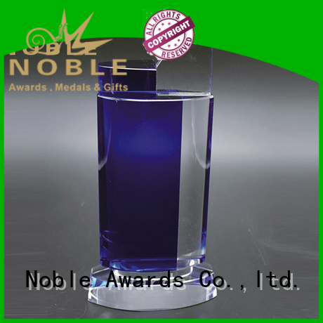 premium glass 2019 Noble Fantastic Clear No.1 Crystal Awards With Gift Box free sample For Sport games Noble Awards